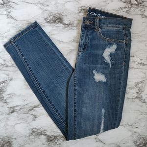 VS Mid Rise Siren Distressed Jeans